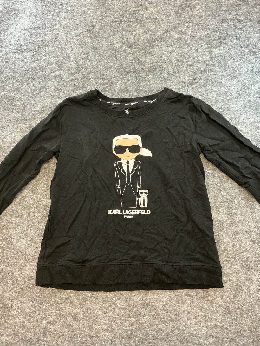 Karl Lagerfeld Paris Graphic Long Sleeve Tee RRR